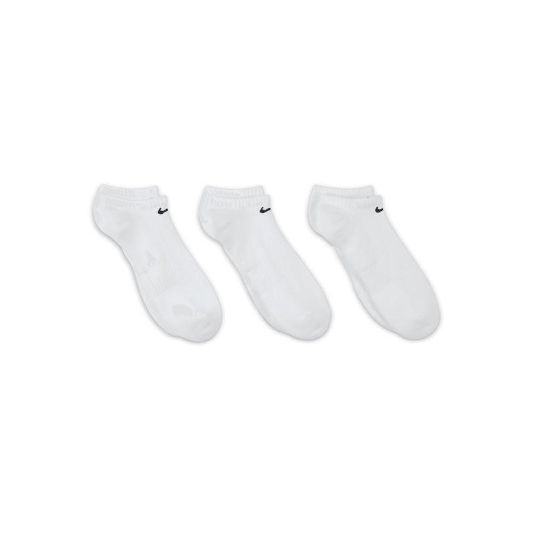 Nike everyday cushioned no show socks (3 pairs) White